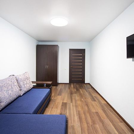 Central Park Apartment リヴィウ エクステリア 写真