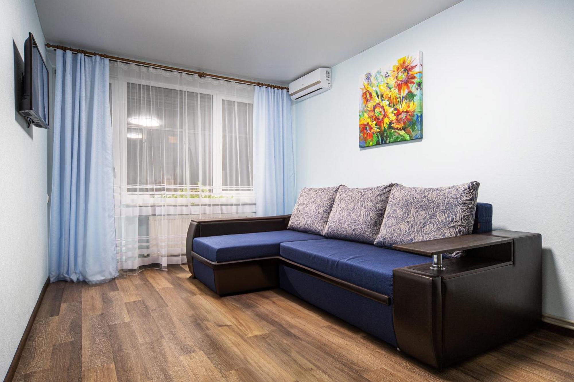 Central Park Apartment リヴィウ エクステリア 写真