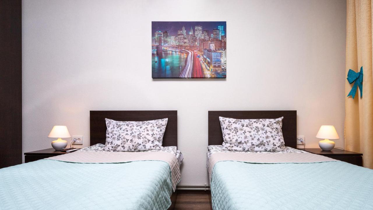 Central Park Apartment リヴィウ エクステリア 写真